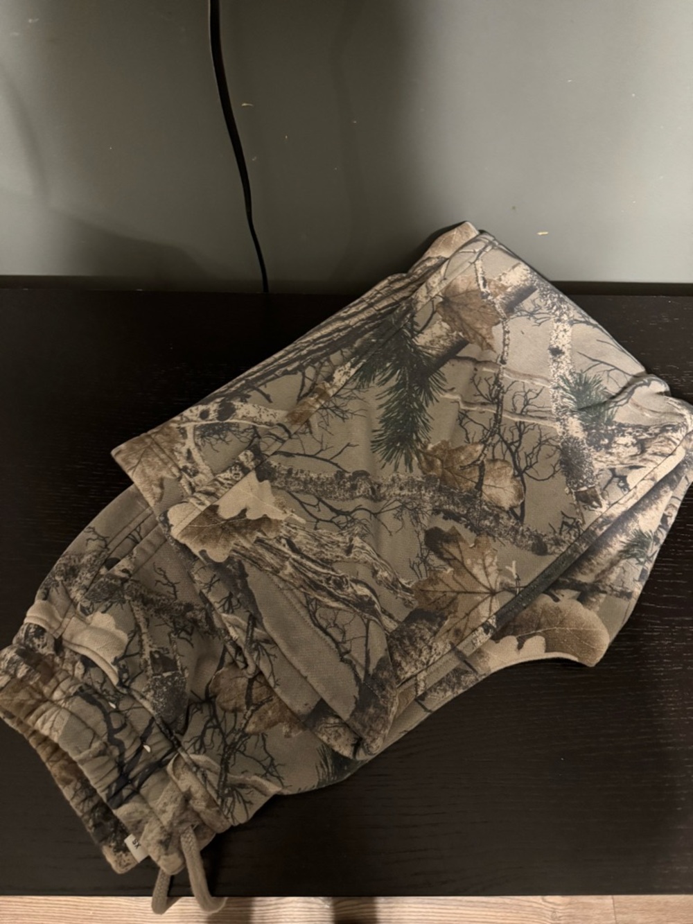Hollister Men’s Camo Sweatpants